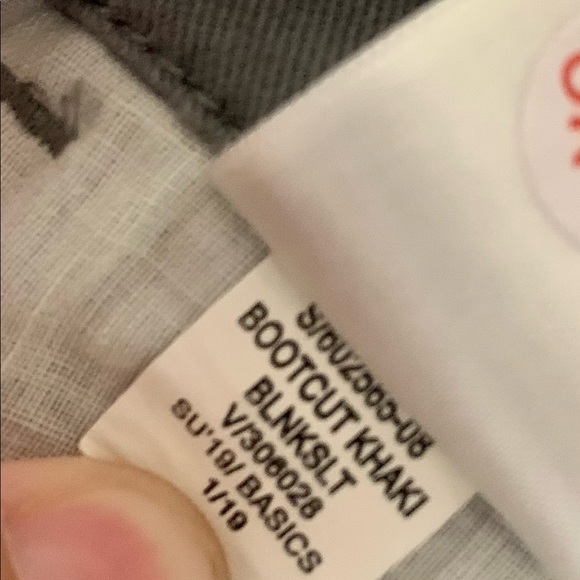 Old Navy Mid-Rise Boot-Cut Khakis for Women - Picture 8 of 13